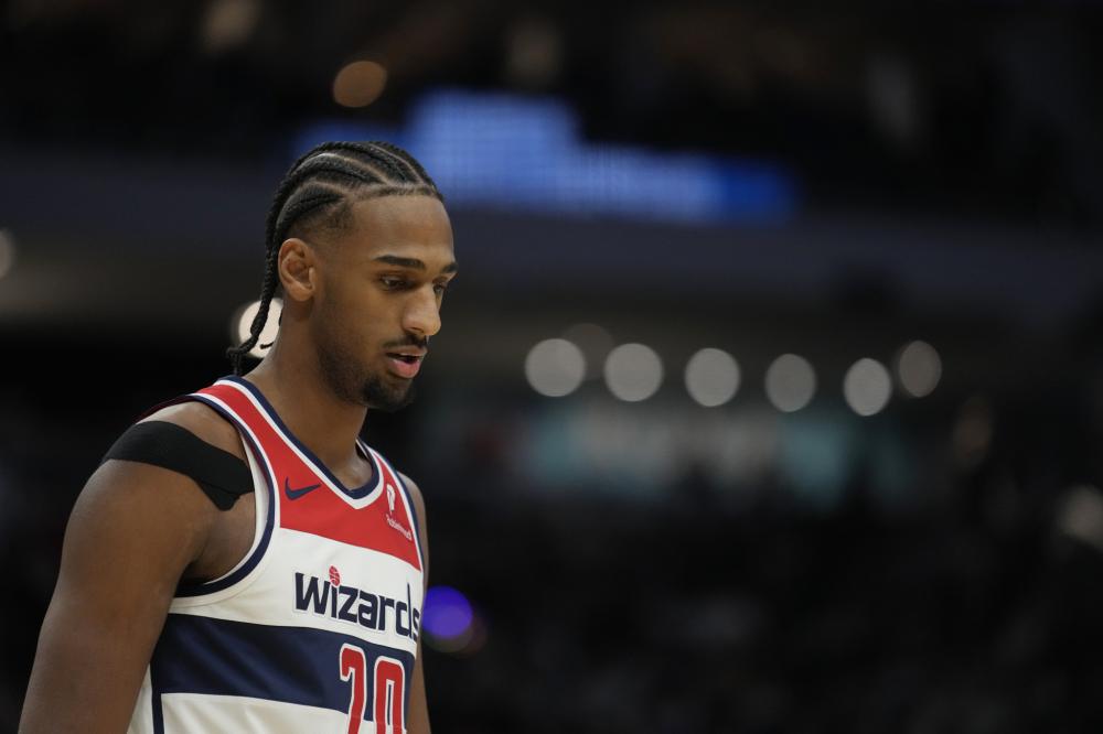 也可胜任边 也可胜任边