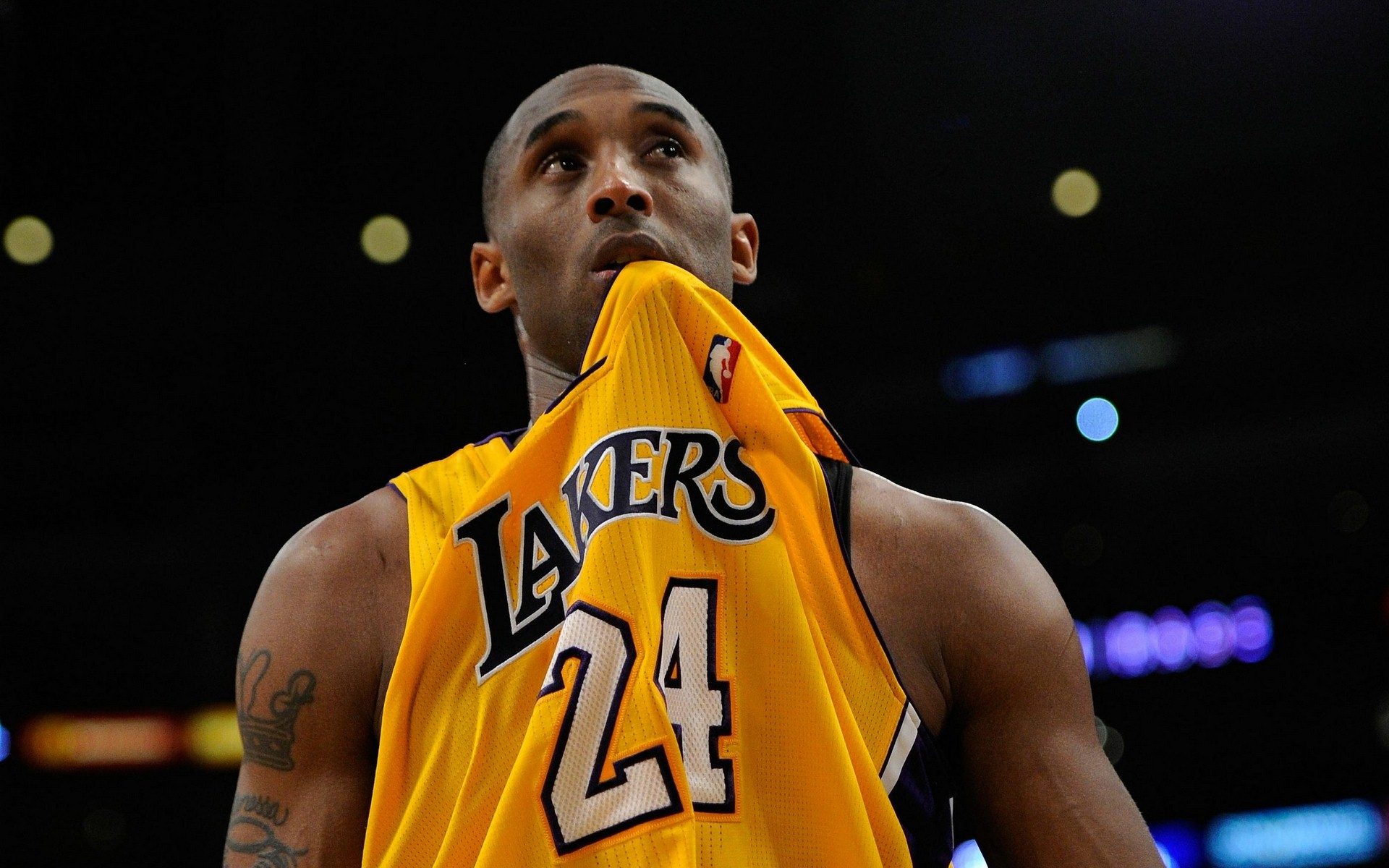 扣杀还是反 扣杀还是反