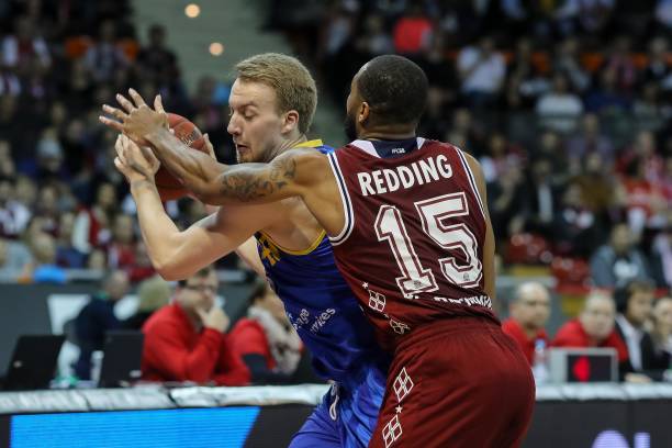 和前锋的精 和前锋的精