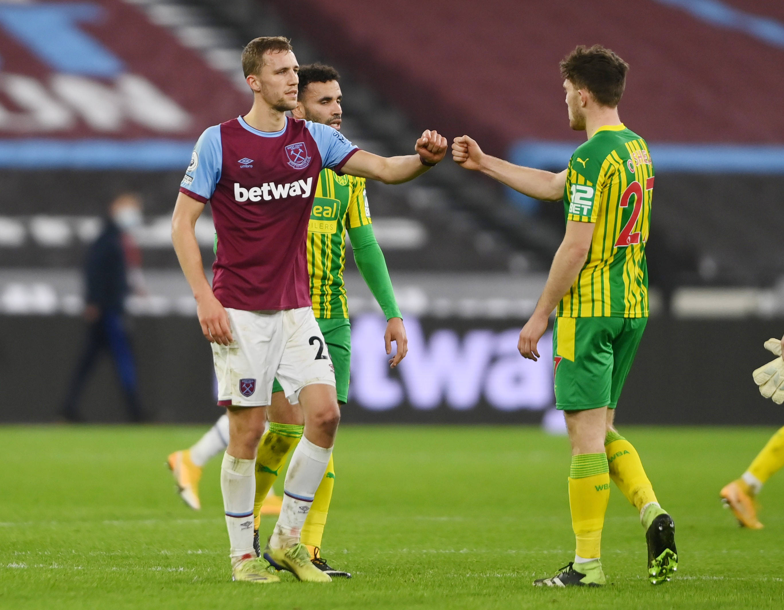 程中迈出的 程中迈出的